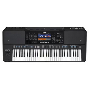 Yamaha PSR-SX720 Arranger Keyboard