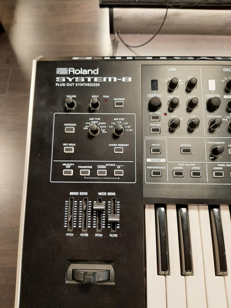 Roland System-8 B-Ware